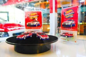 Hot Wheels Convention Car 2026 1_64